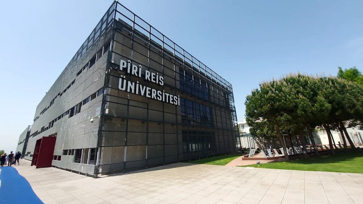 PİRİ REİS ÜNİVERSİTESİ Kampüs Fotoğrafı