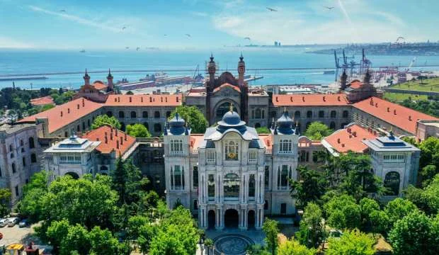 SAĞLIK BİLİMLERİ ÜNİVERSİTESİ
