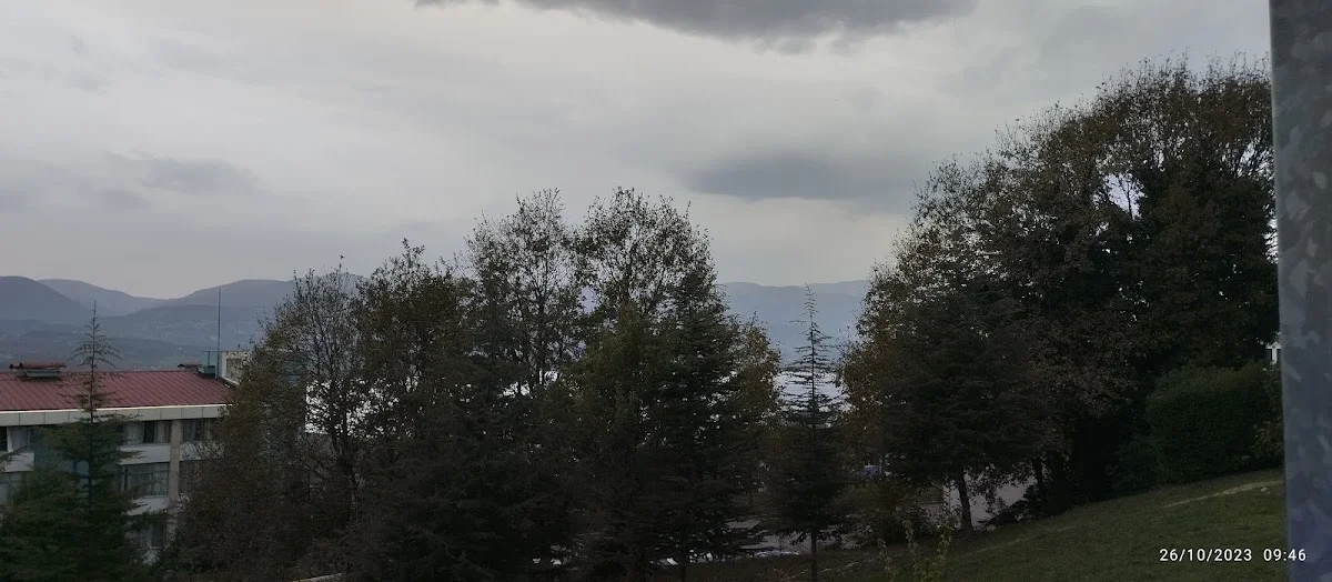 SAKARYA UYGULAMALI BİLİMLER ÜNİVERSİTESİ Kampüs Fotoğrafı