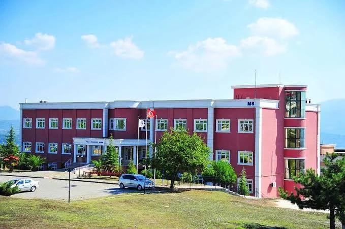 SAKARYA ÜNİVERSİTESİ Kampüs Fotoğrafı
