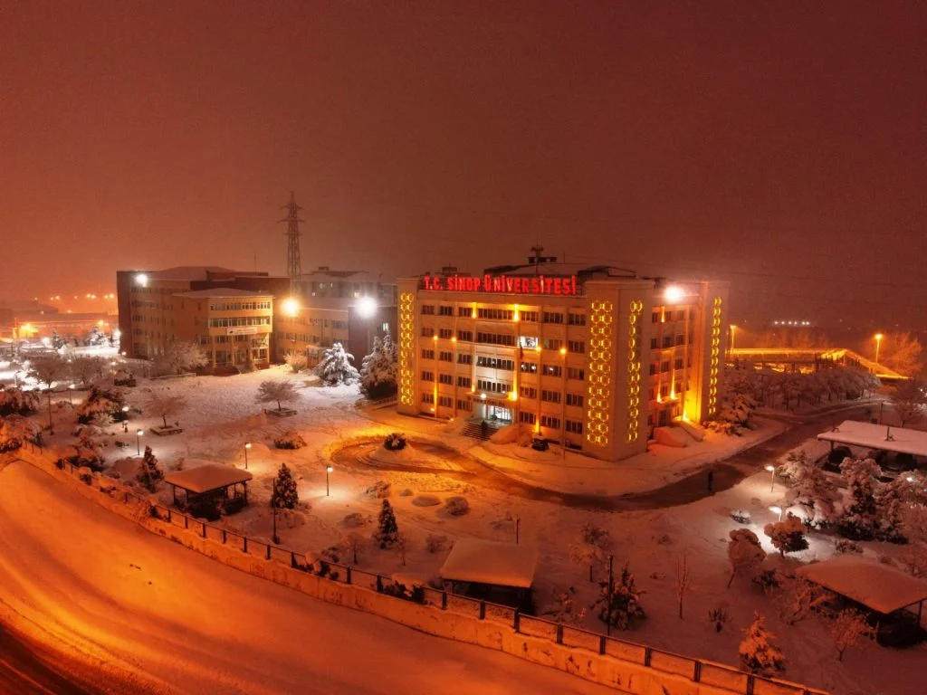 SİNOP ÜNİVERSİTESİ Kampüs Fotoğrafı