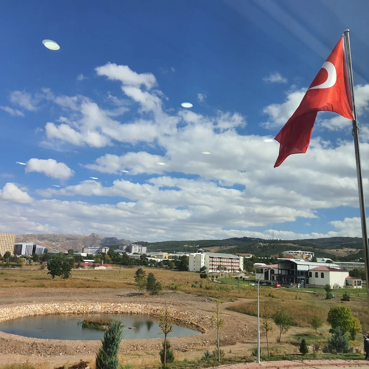 SİVAS CUMHURİYET ÜNİVERSİTESİ Kampüs Fotoğrafı