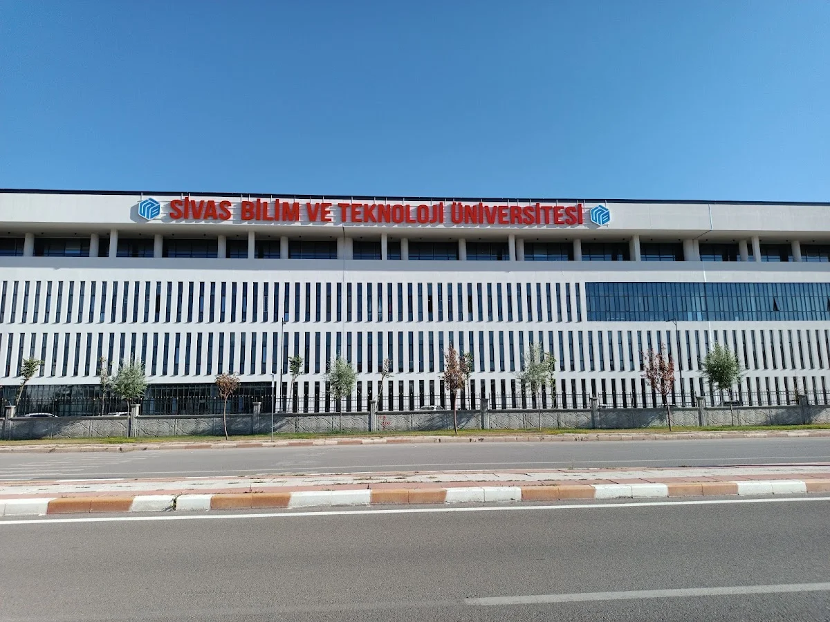 SİVAS BİLİM VE TEKNOLOJİ ÜNİVERSİTESİ Kampüs Fotoğrafı