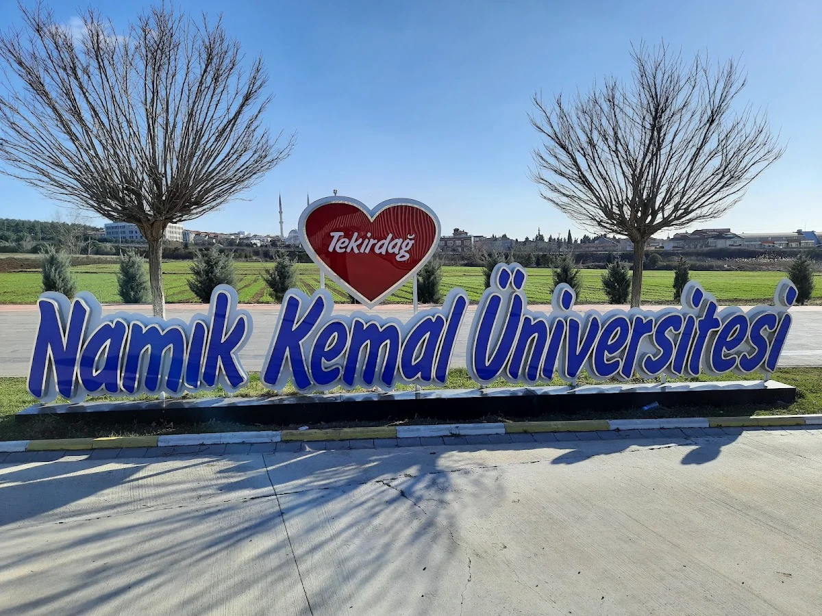 TEKİRDAĞ NAMIK KEMAL ÜNİVERSİTESİ Kampüs Fotoğrafı