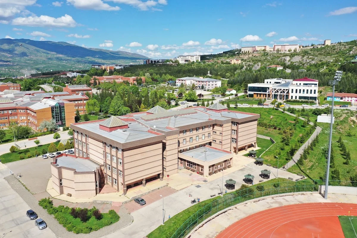 TOKAT GAZİOSMANPAŞA ÜNİVERSİTESİ Kampüs Fotoğrafı