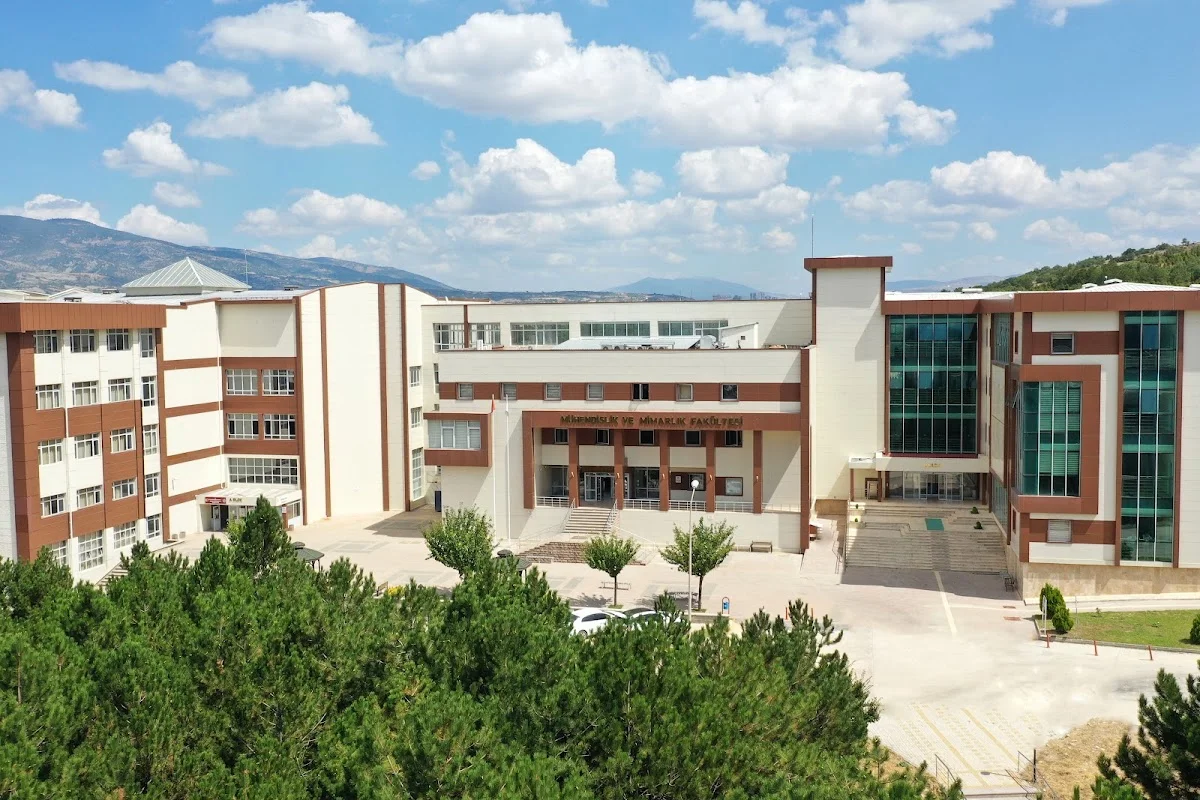 TOKAT GAZİOSMANPAŞA ÜNİVERSİTESİ Kampüs Fotoğrafı