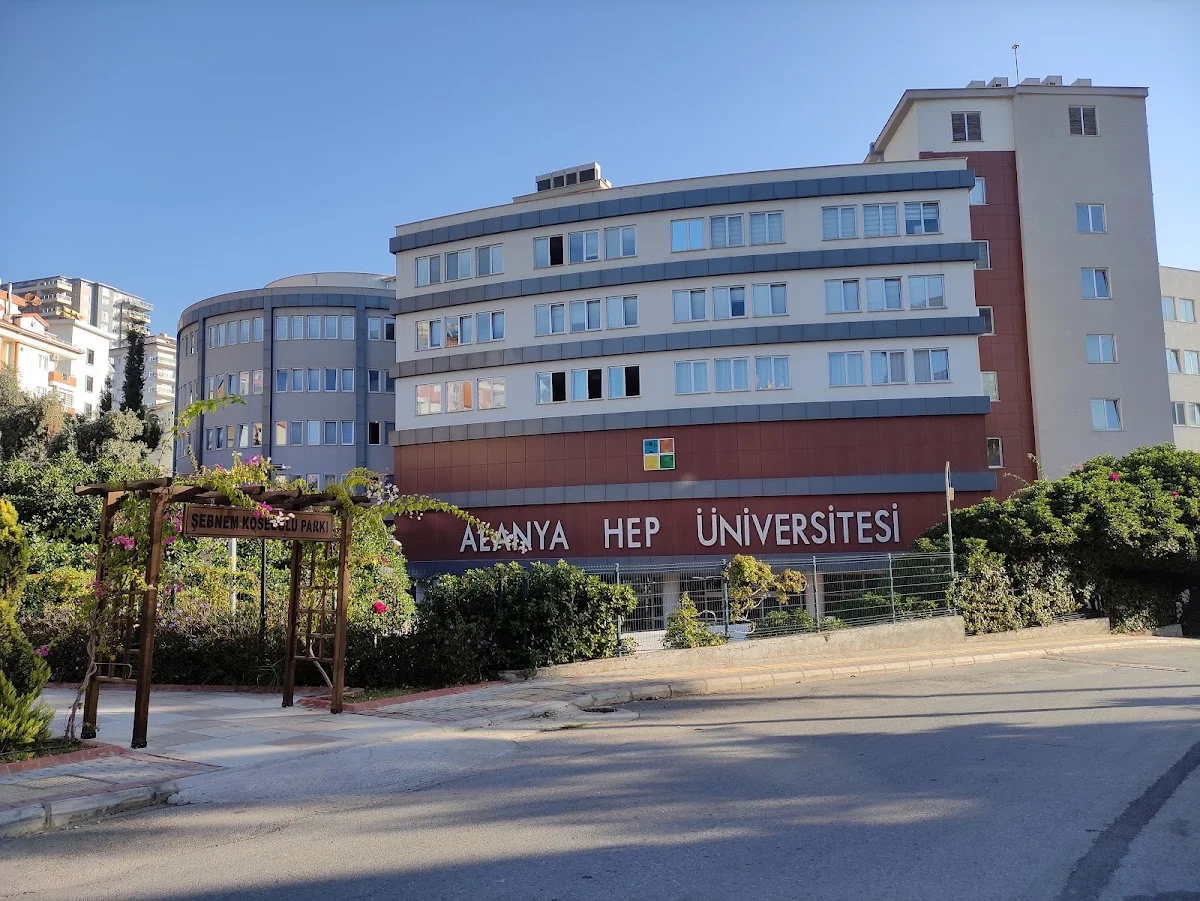 ALANYA ÜNİVERSİTESİ