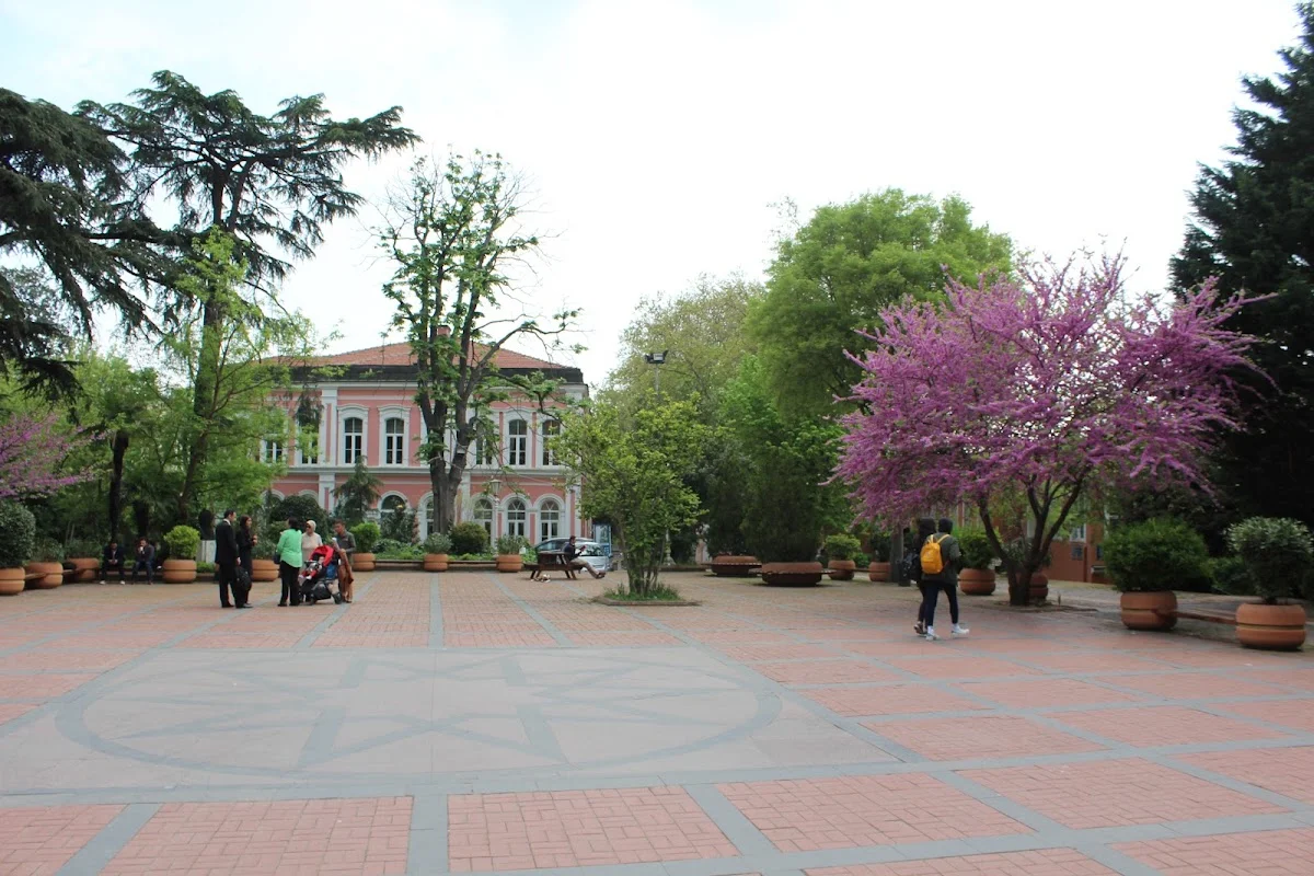 YILDIZ TEKNİK ÜNİVERSİTESİ Kampüs Fotoğrafı