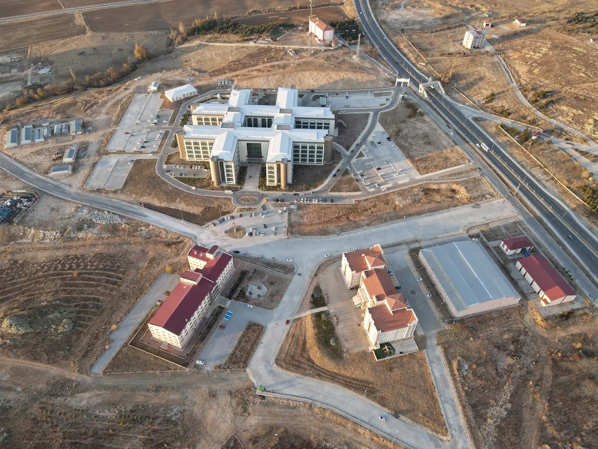YOZGAT BOZOK ÜNİVERSİTESİ Kampüs Fotoğrafı